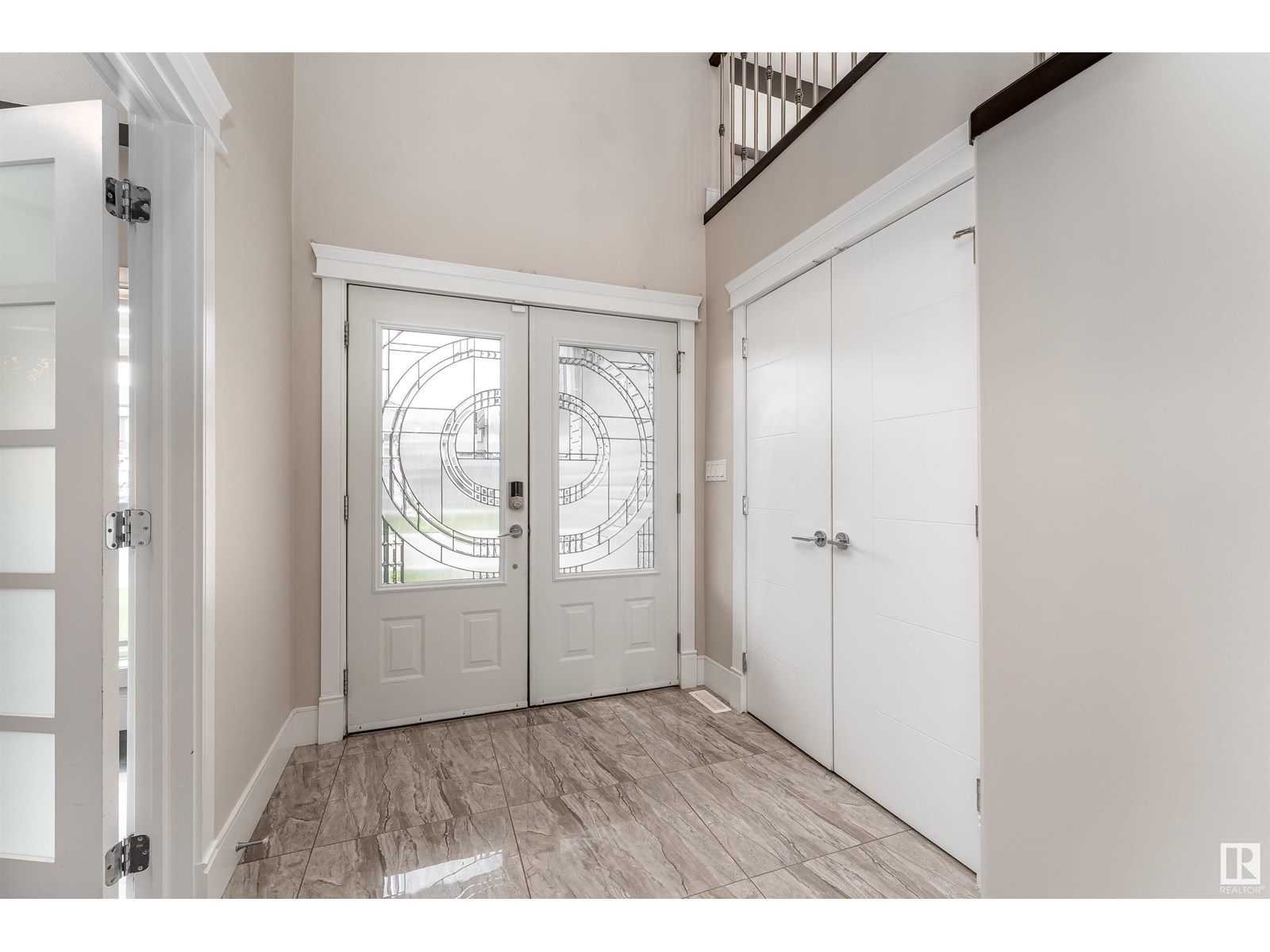 Property at 2422 ASHCRAFT CR SW image 3