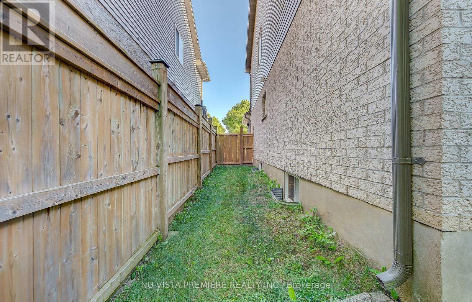 301 Portrush Place, London North, Ontario  N5X 0C2 - Photo 41 - X12296529
