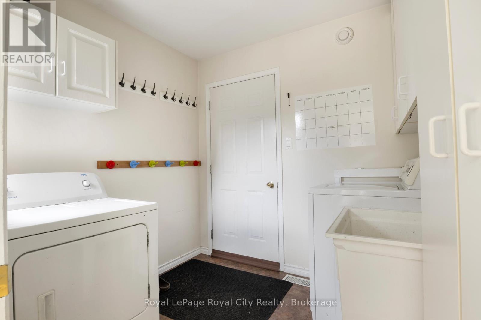 495 Hill Street E, Centre Wellington, Ontario  N1M 1H6 - Photo 17 - X12294803