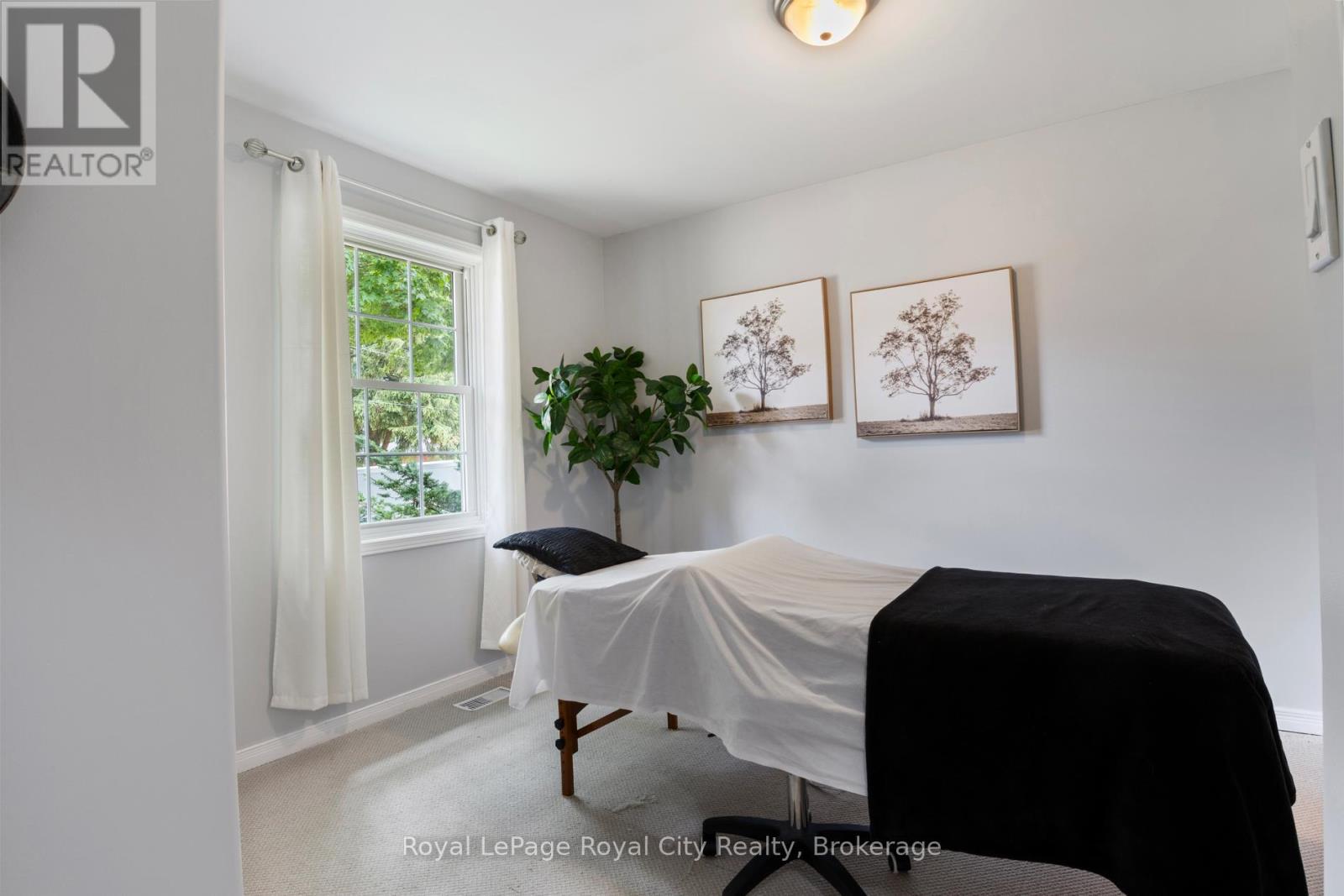 495 Hill Street E, Centre Wellington, Ontario  N1M 1H6 - Photo 14 - X12294803