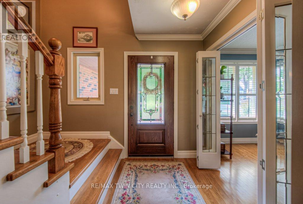 Property at 377 WESTRIDGE DRIVE image 4
