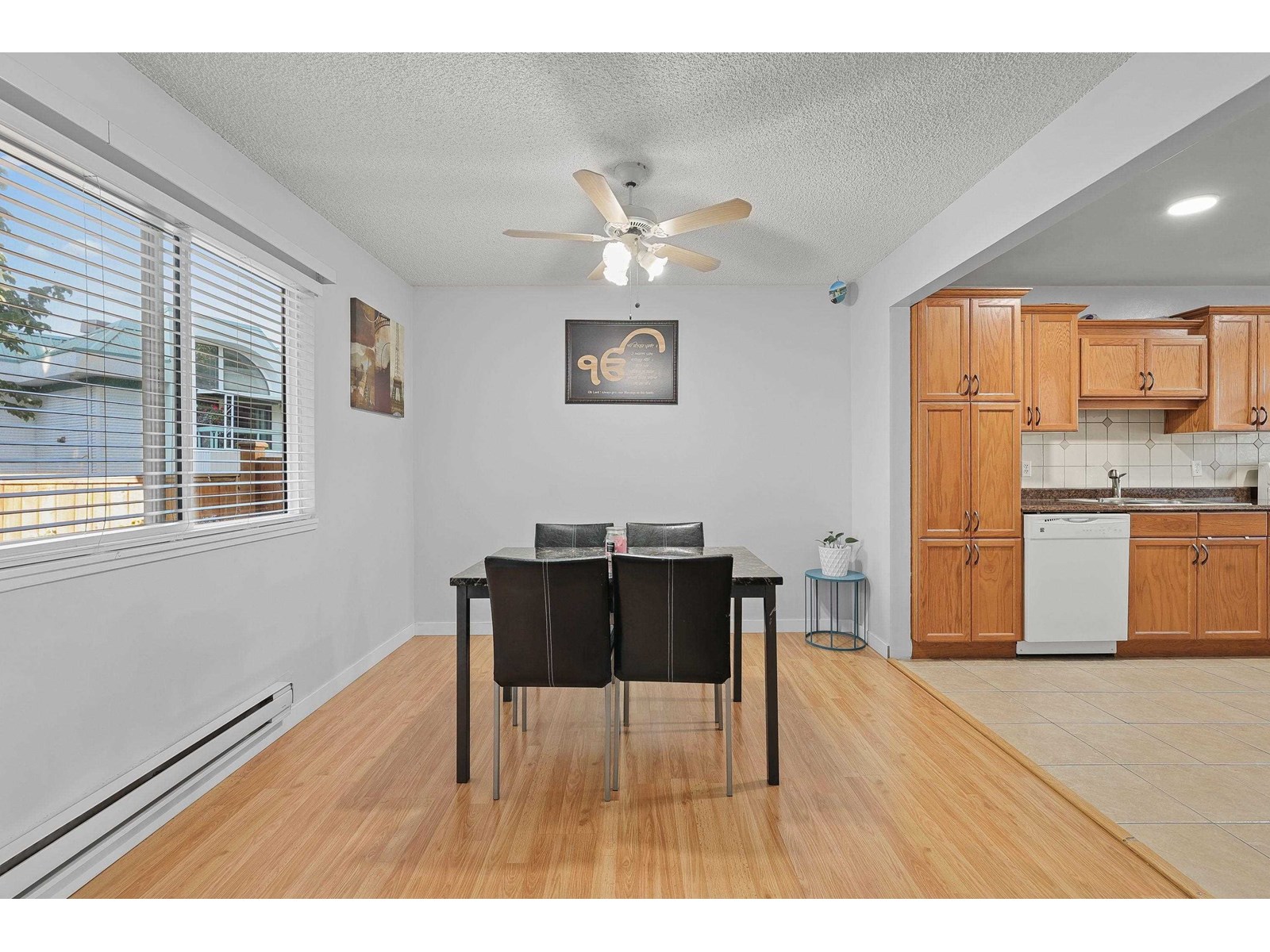 14 2830 W Bourquin Crescent, Abbotsford, British Columbia  V2S 5N8 - Photo 4 - R3026610