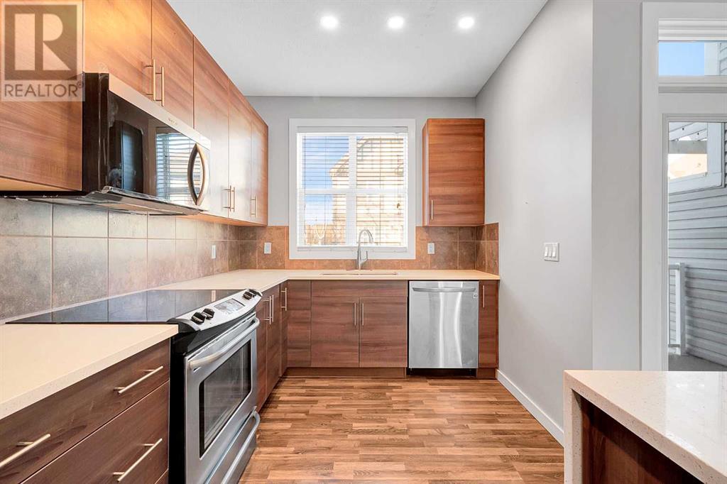 Property at 408, 130 New Brighton Way SE image 5