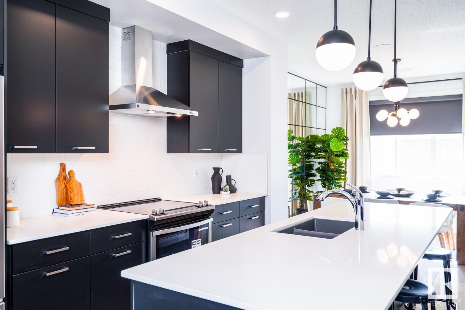 164 Savoy Cr, Sherwood Park, Alberta  T8H 2Y3 - Photo 6 - E4448855