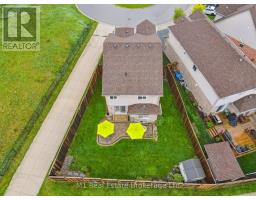 12 OAKES COURT