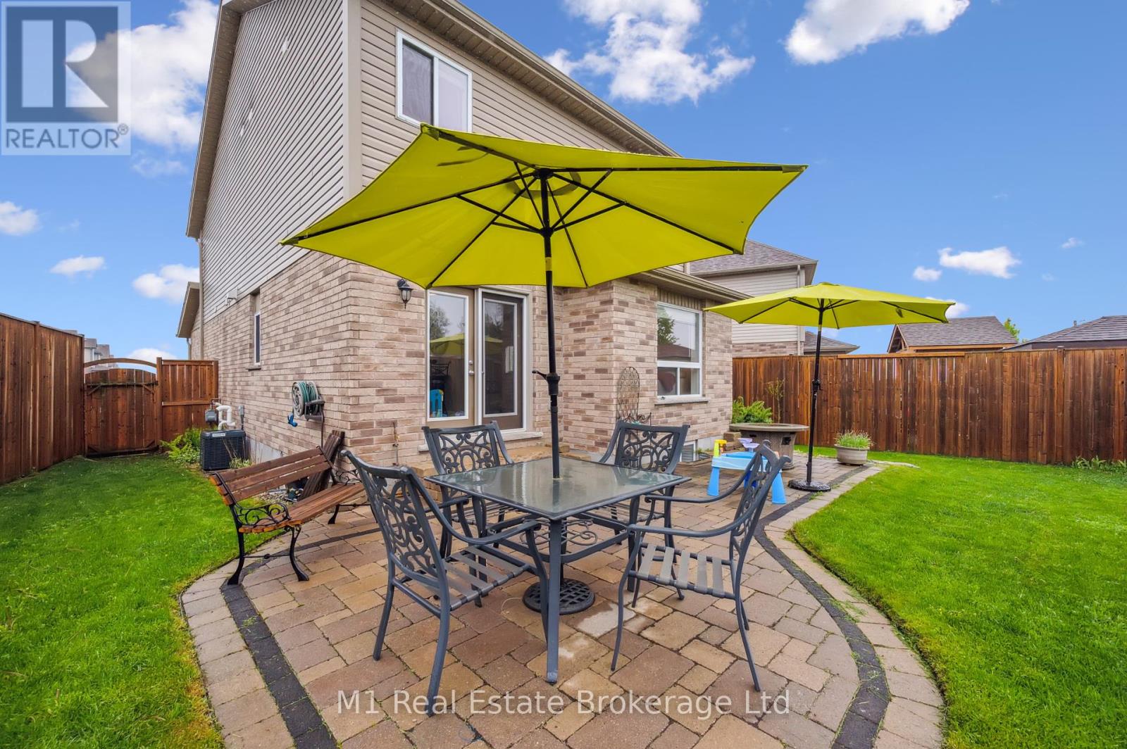 12 Oakes Court, Guelph, Ontario  N1E 0J6 - Photo 35 - X12246231