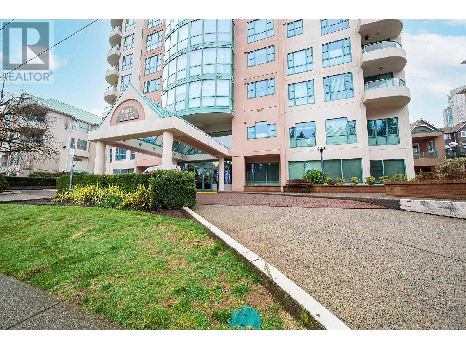 1203 3071 Glen Drive, Coquitlam, British Columbia  V3B 7R1 - Photo 2 - R3027459