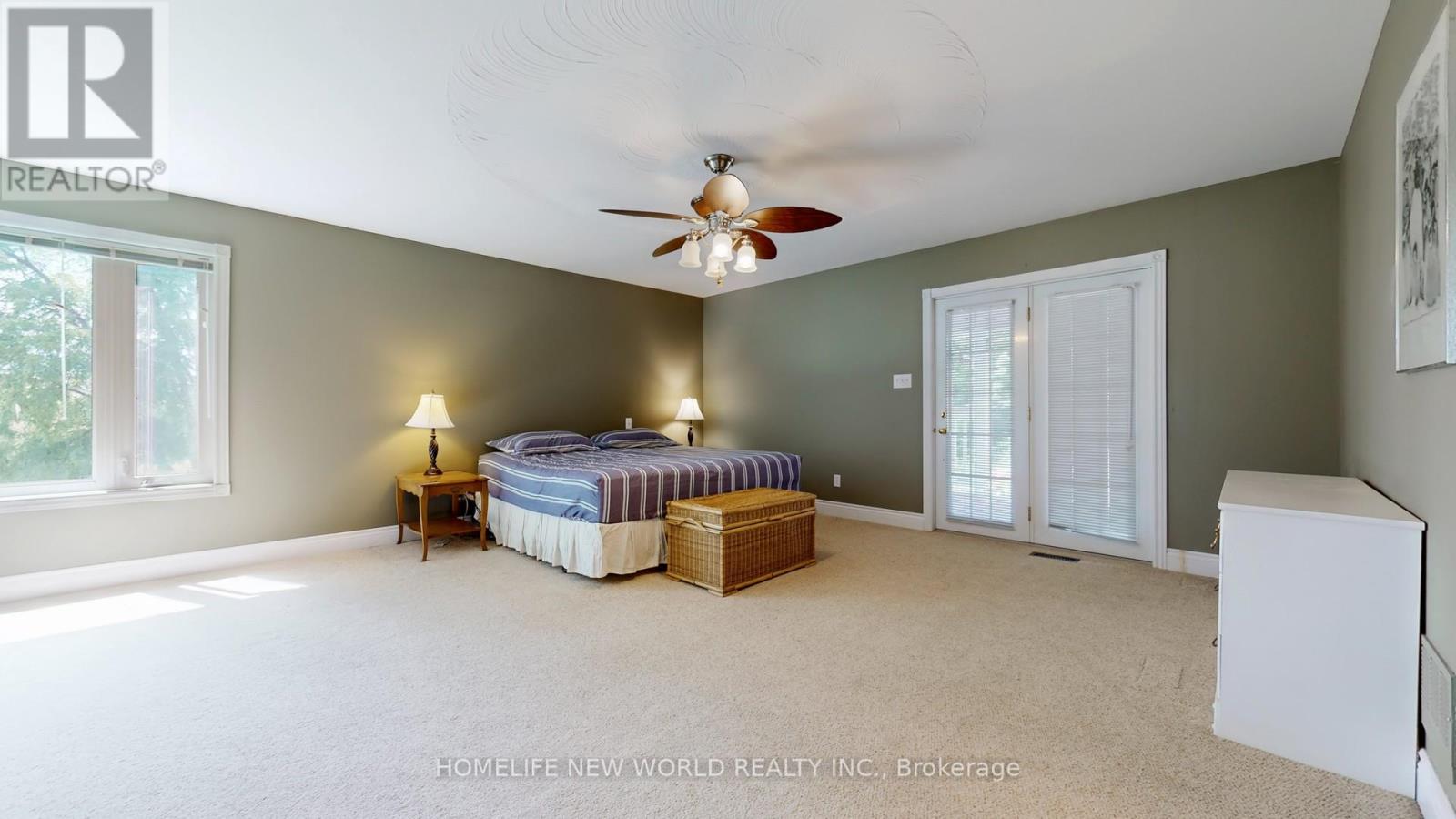 18770 Leslie Street, East Gwillimbury, Ontario  L0G 1V0 - Photo 18 - N12296601