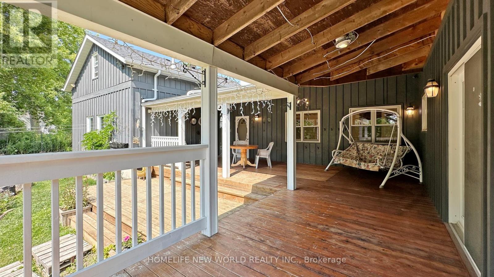 18770 Leslie Street, East Gwillimbury, Ontario  L0G 1V0 - Photo 30 - N12296601