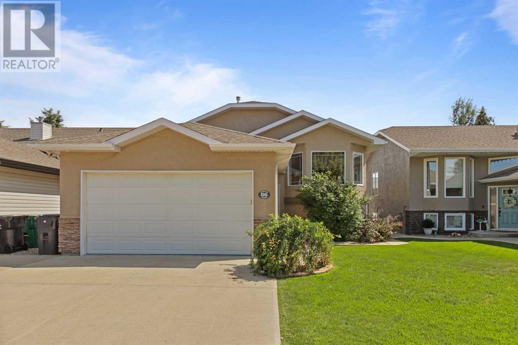 Property at 86 Heritage Boulevard W image 1