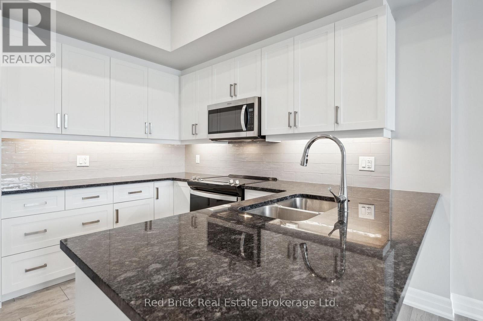 208 - 1880 Gordon Street, Guelph, Ontario  N1L 0P5 - Photo 6 - X12296611