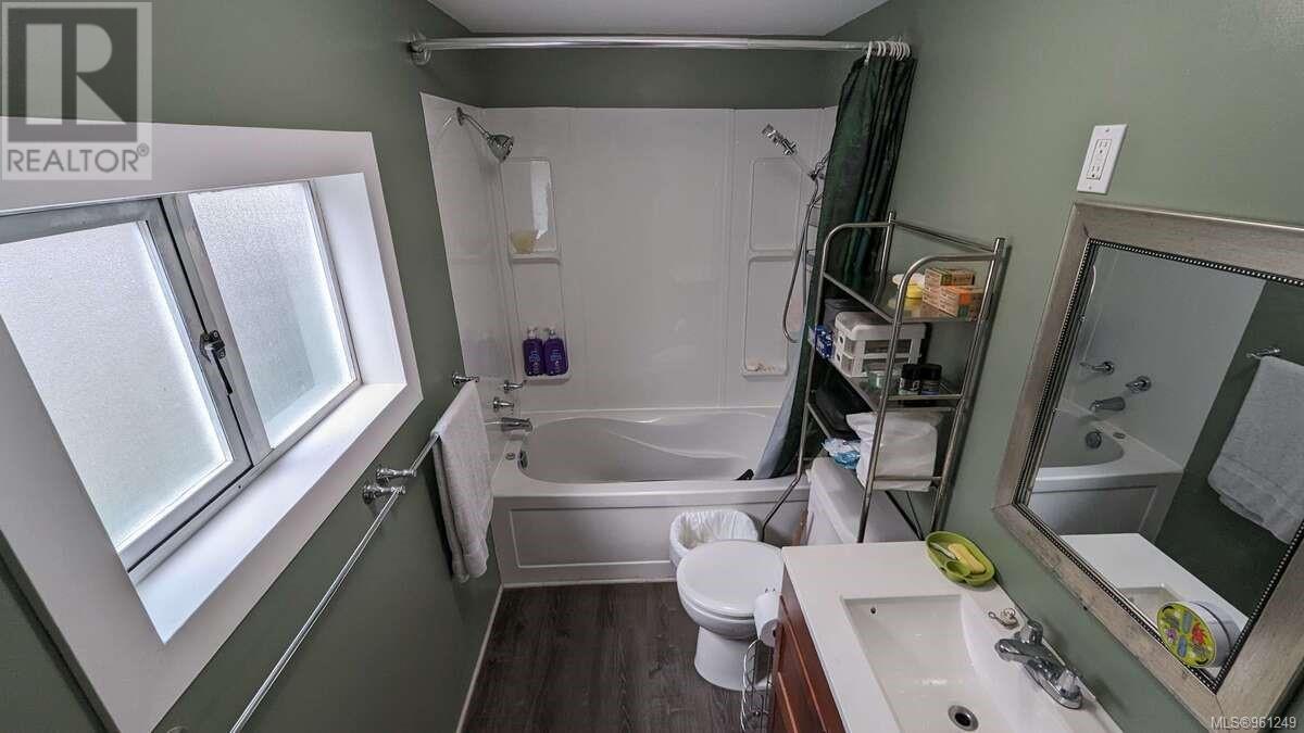 1911 19th Ave, Campbell River, British Columbia  V9W 4M8 - Photo 13 - 961249
