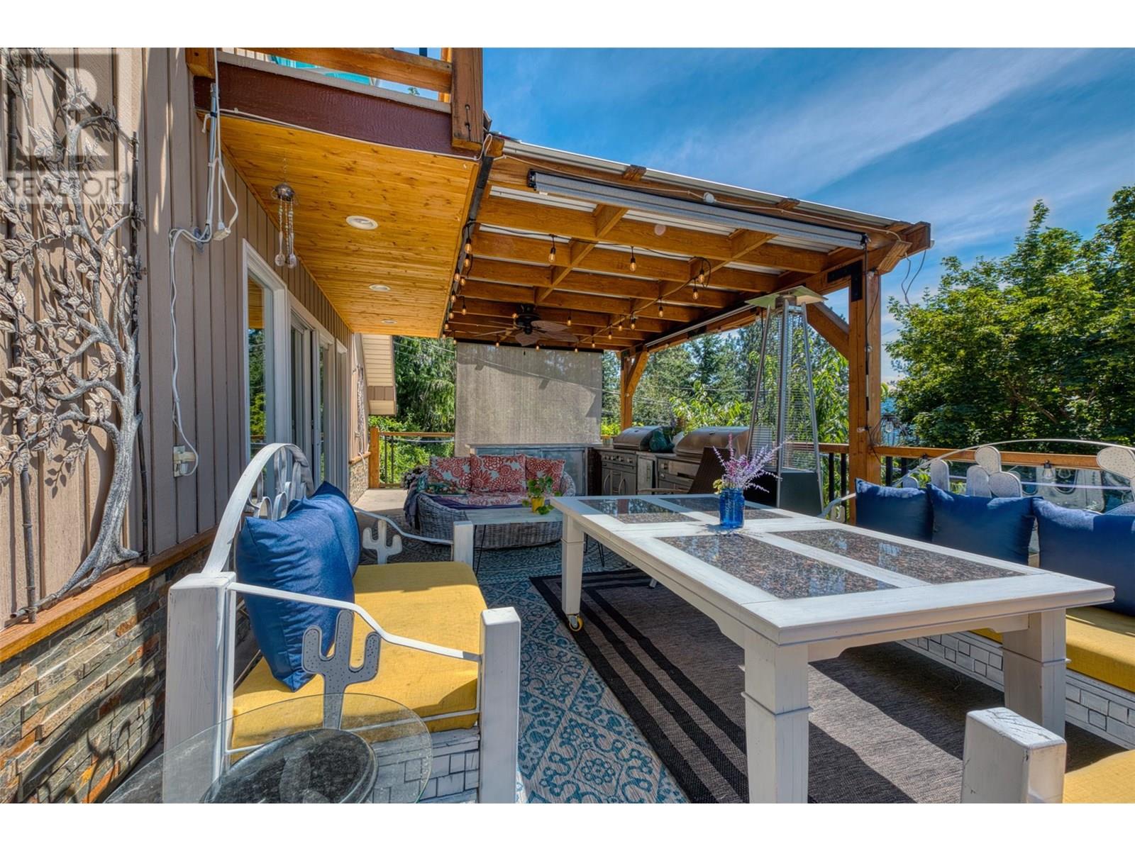 10775 Pinecrest Road, Vernon, British Columbia  V1H 2C1 - Photo 15 - 10354417