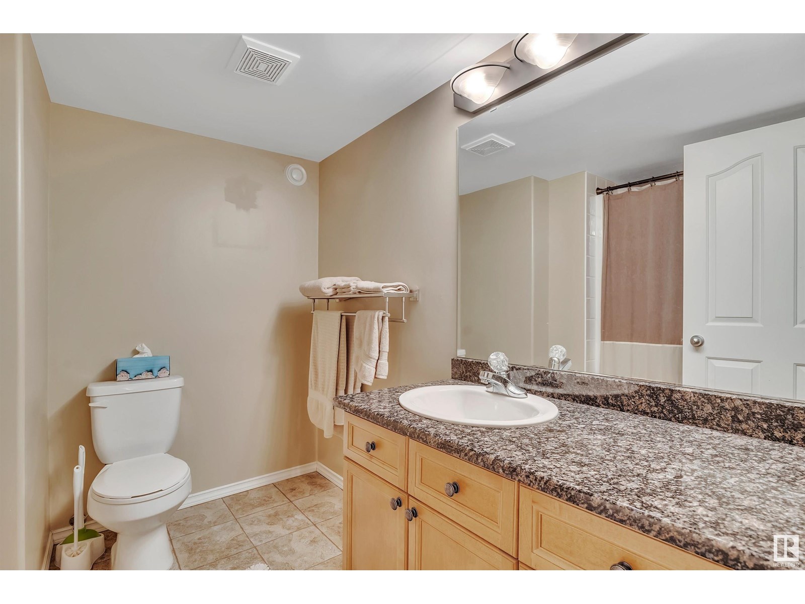 #6 102 Bridgeport Cx, Leduc, Alberta  T9E 8K8 - Photo 41 - E4448865