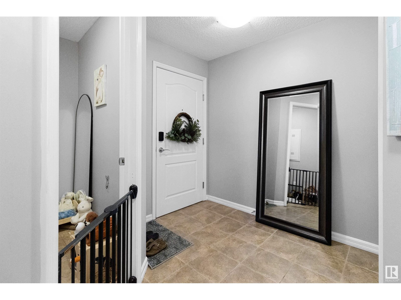 Property at #206 271 CHARLOTTE WY image 2
