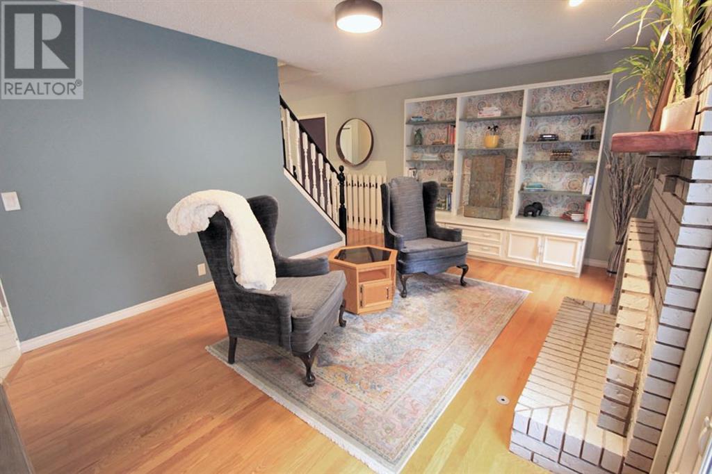 Property at 75 Hawkley Valley Road NW image 4