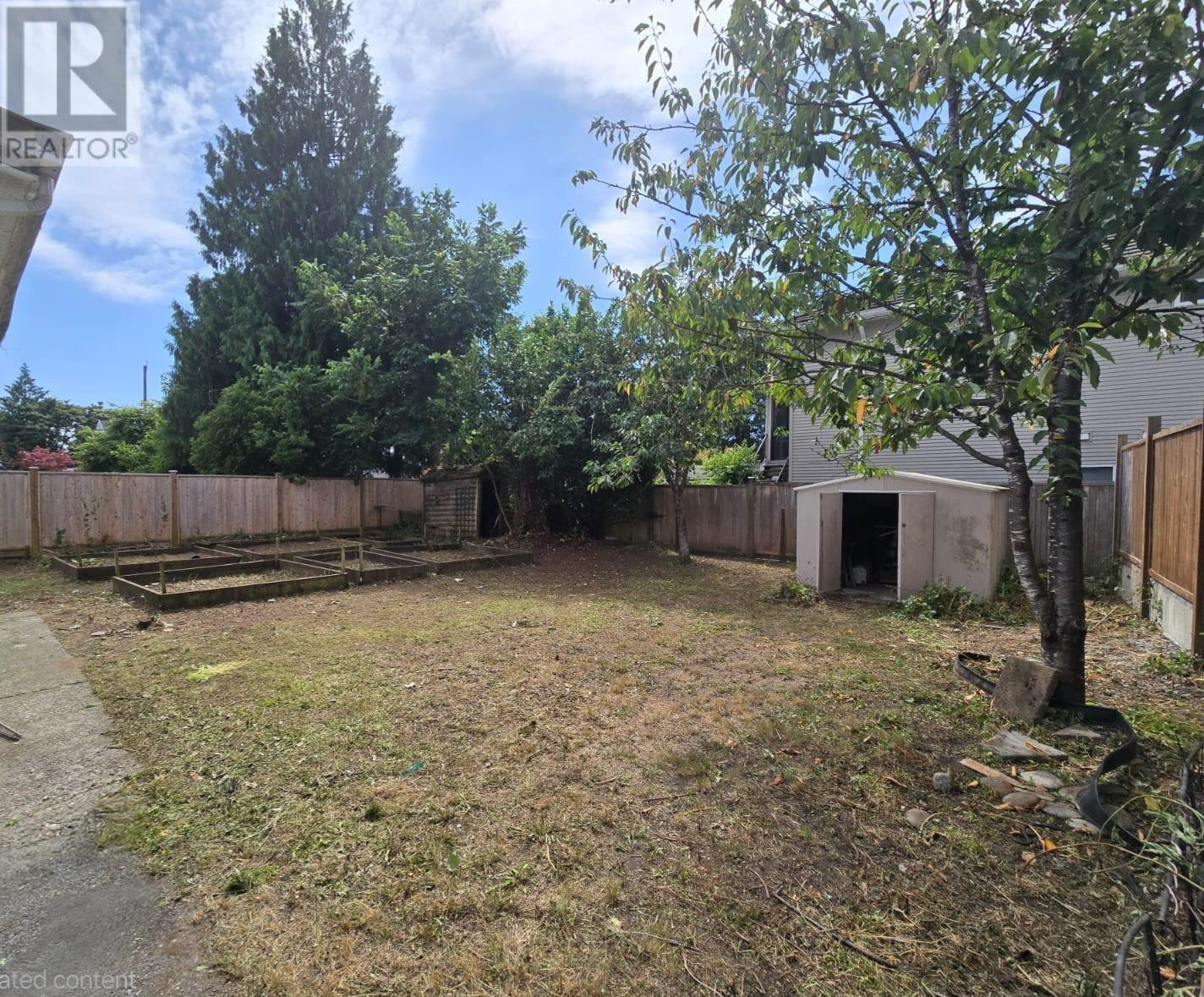 Property at 11329 207TH STREET image 2