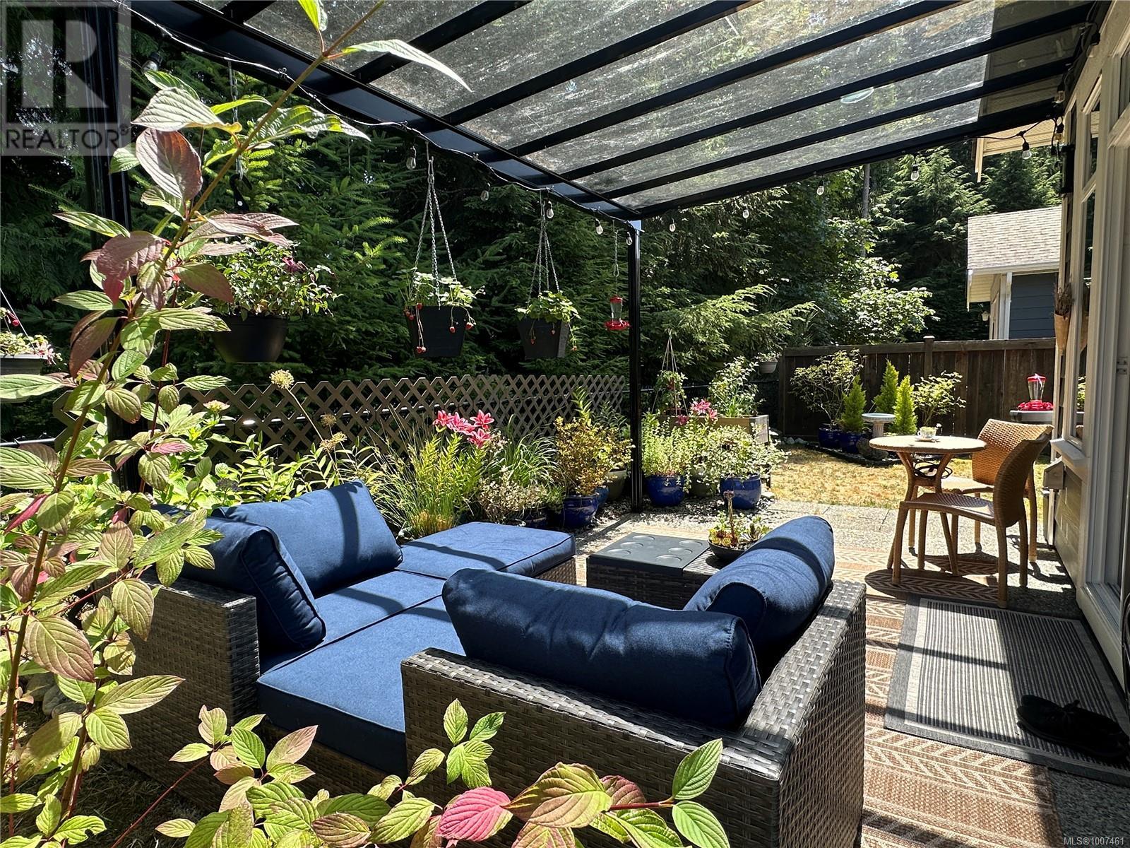 Property at 6373 Shambrook Dr image 4