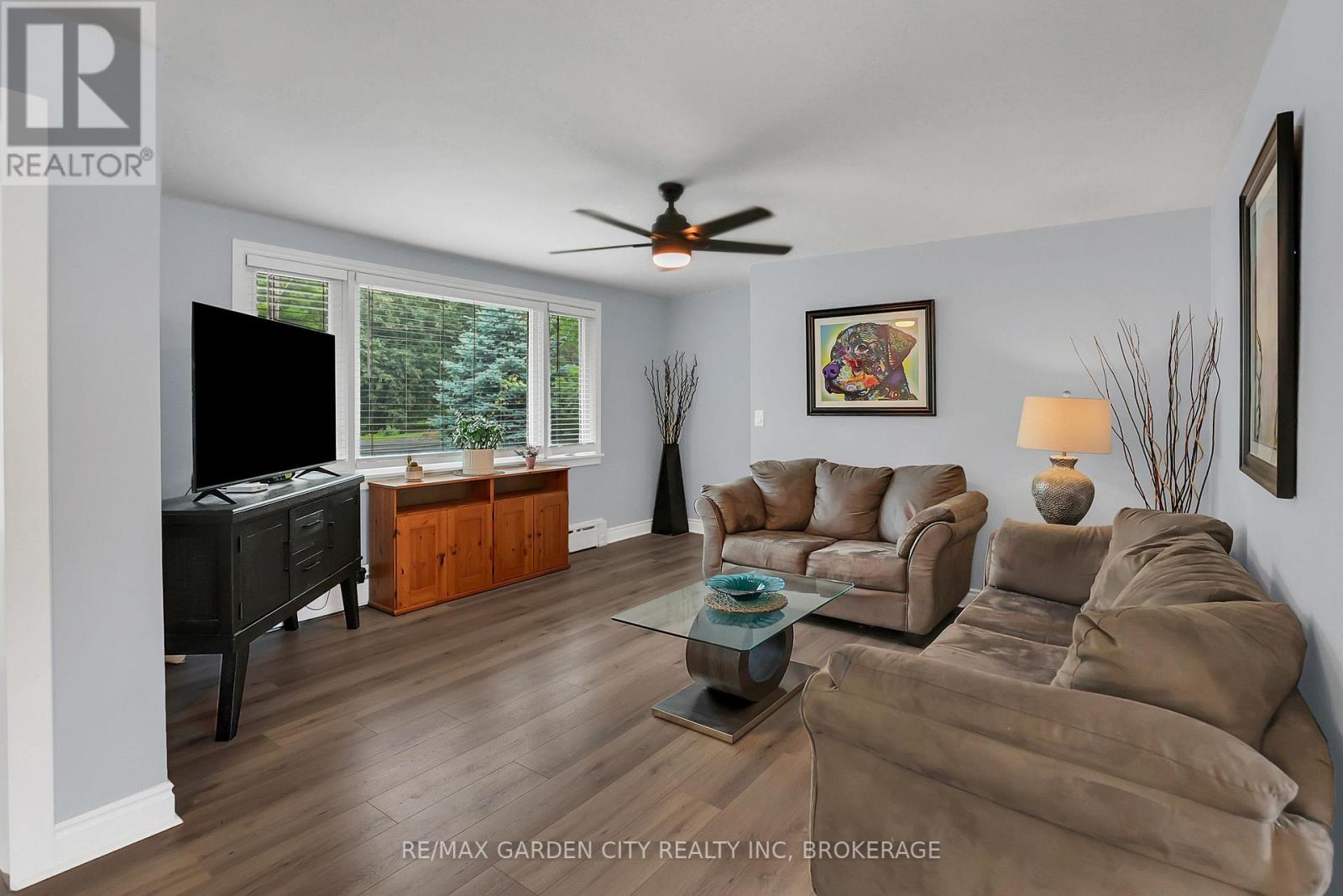 222 Ridgeway Road, Fort Erie (Crystal Beach), Ontario  L0S 1B0 - Photo 17 - X12296687