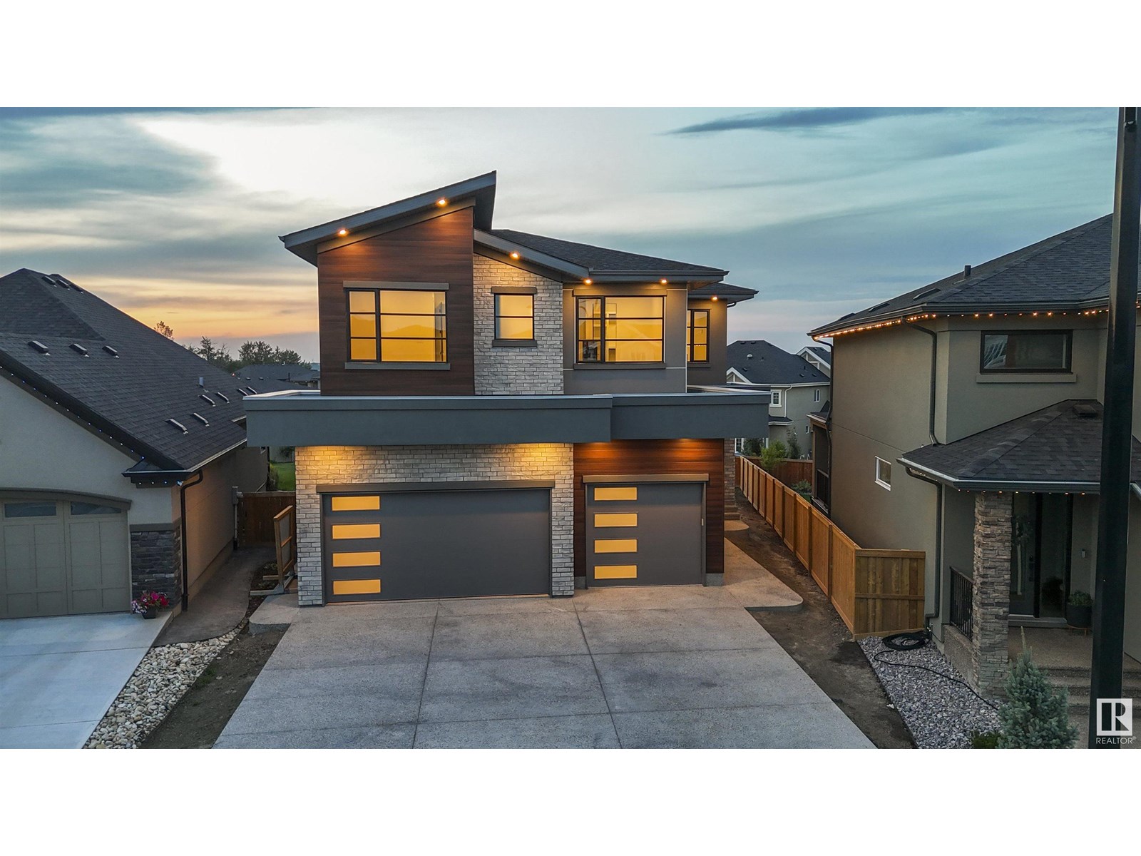 4712 KNIGHT CL SW, Edmonton, Alberta