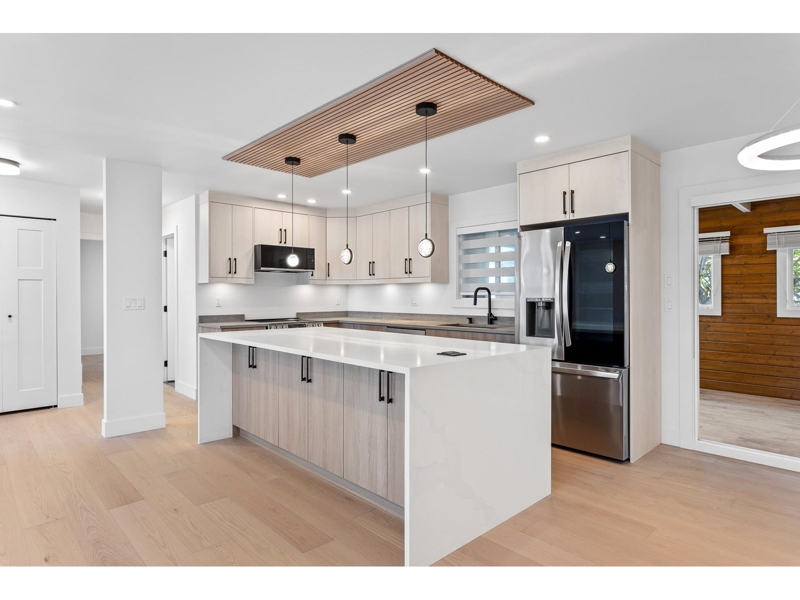 Property at 8762 BUTCHART STREET image 1