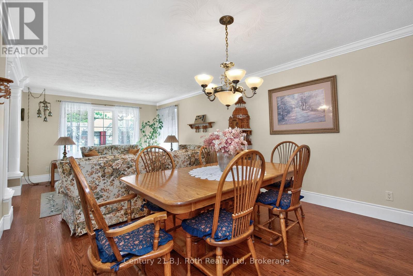 64 James Street, Penetanguishene, Ontario  L9M 2J1 - Photo 13 - S12296770