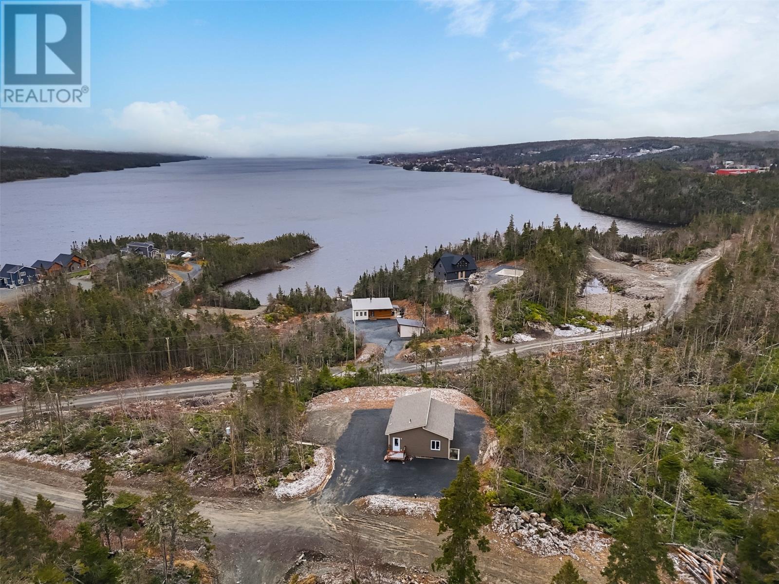 Property at 4 Lakeside West Drive image 1