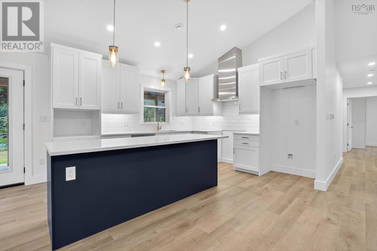 24 Shannon Road, Brookside, Nova Scotia  B3T 1T9 - Photo 11 - 202517649