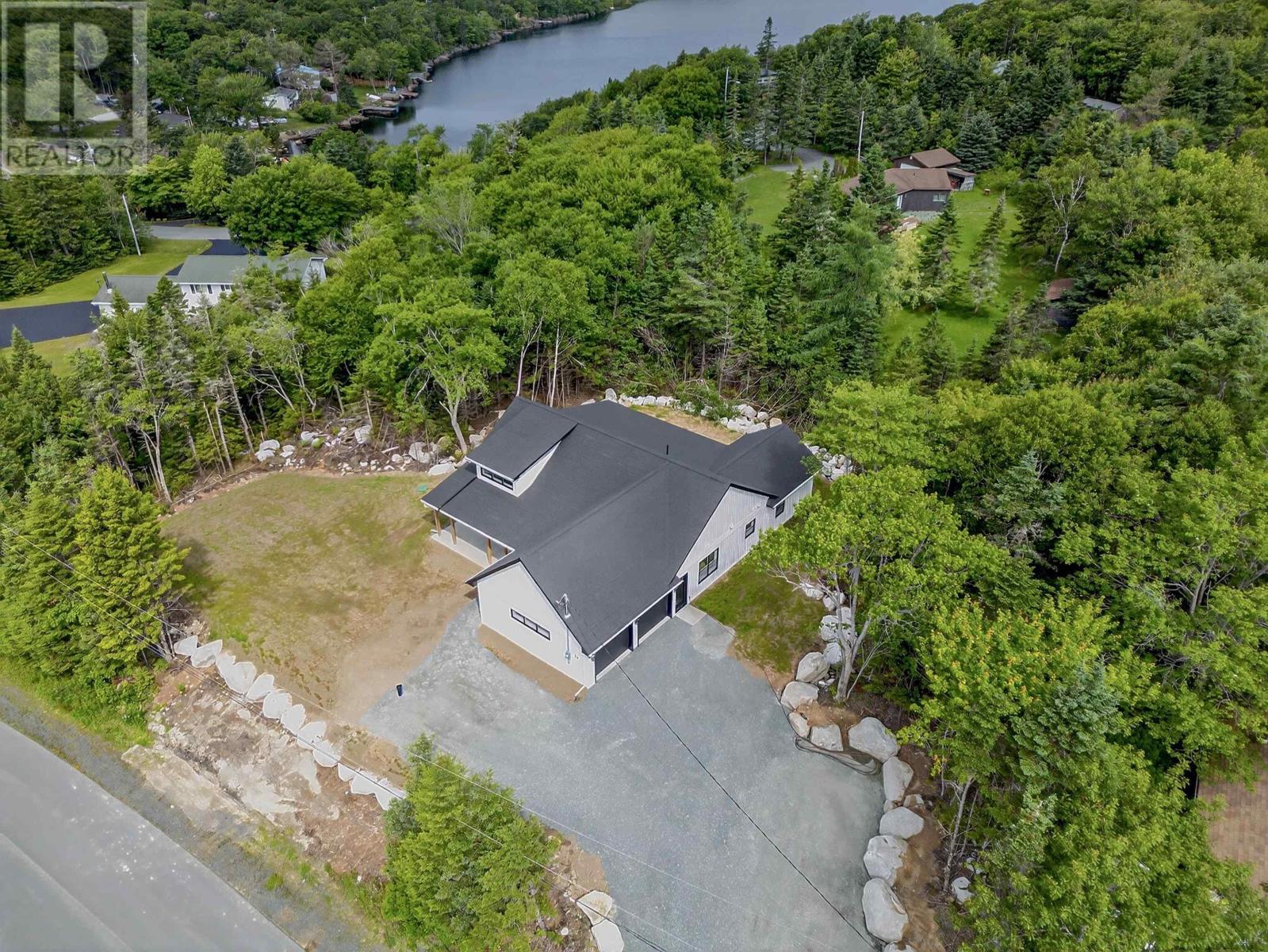 Property at 24 Shannon Road image 4