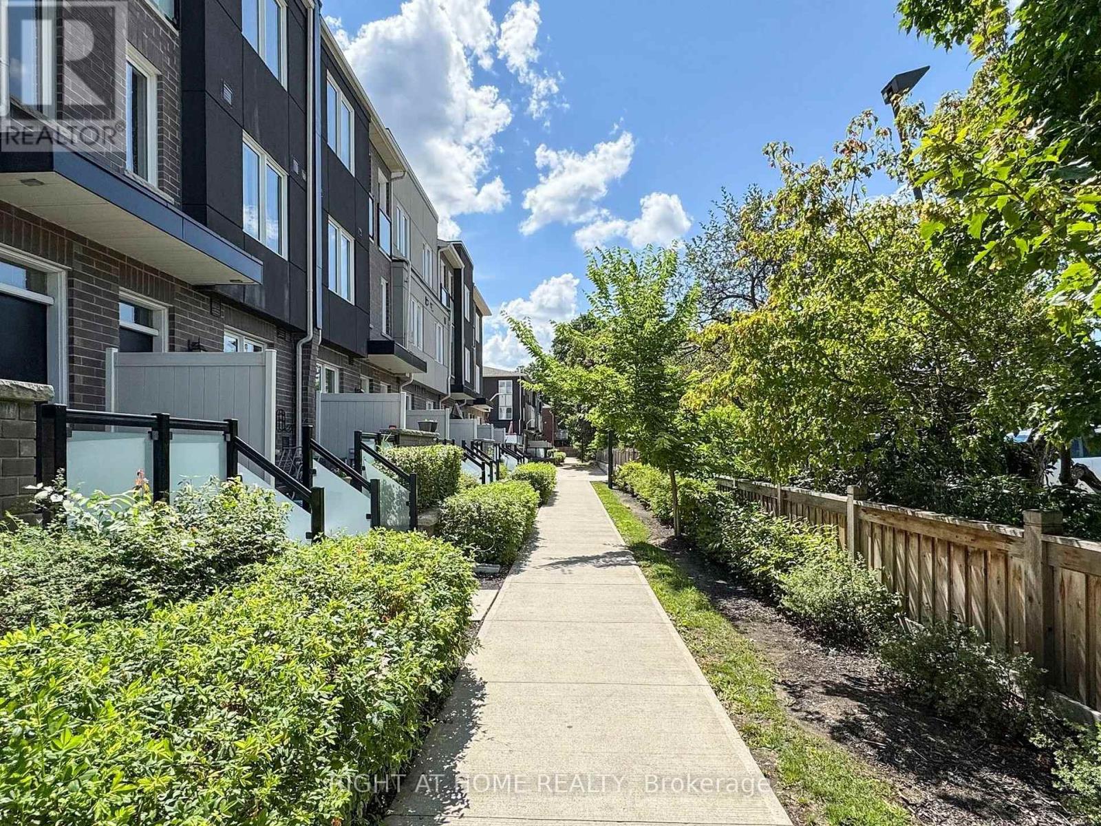 Property at 4 - 25 HERON PARK PLACE image 3