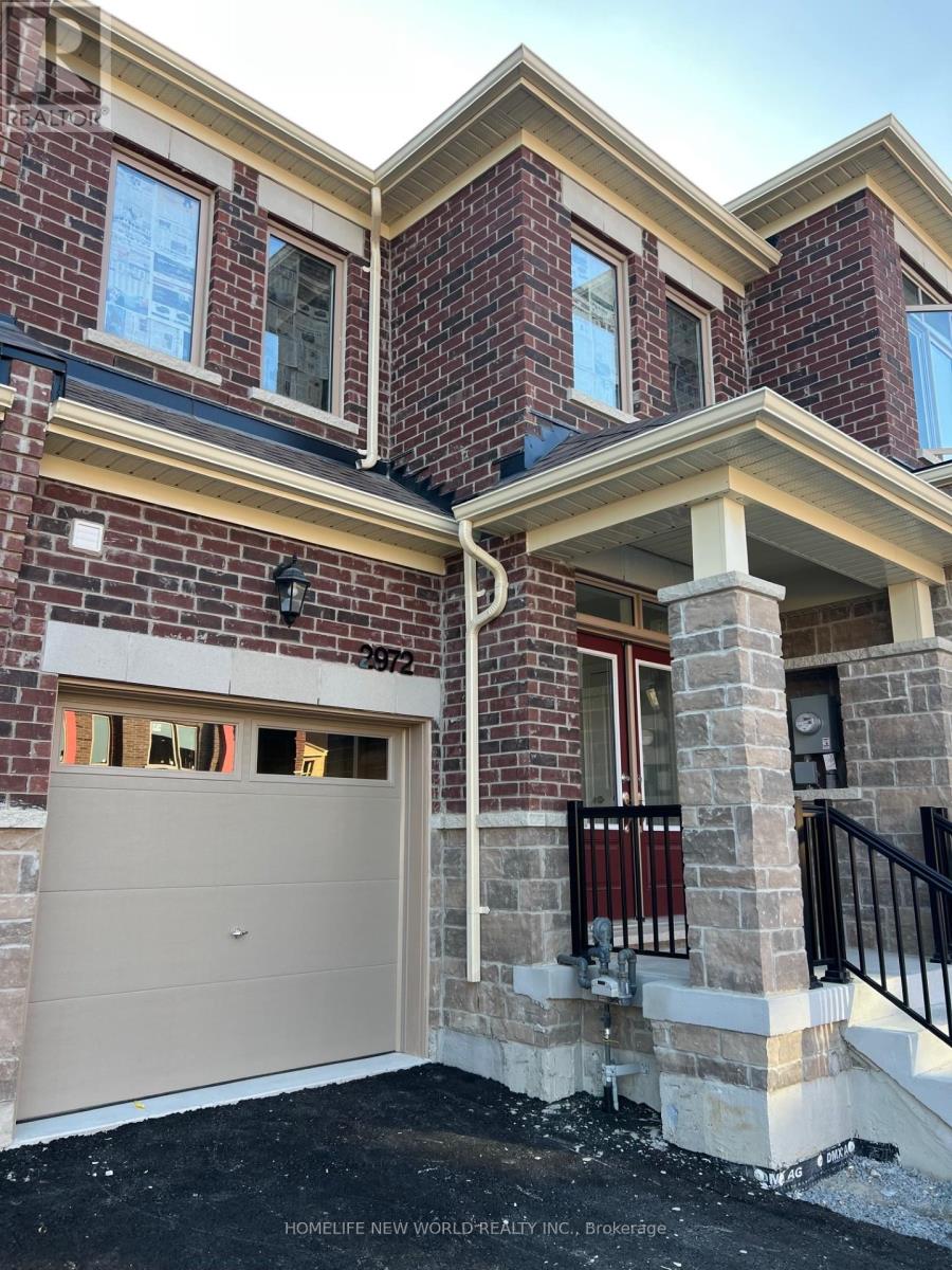 2972 Gatestone Path, Pickering, Ontario  L1X 0R4 - Photo 3 - E12296740