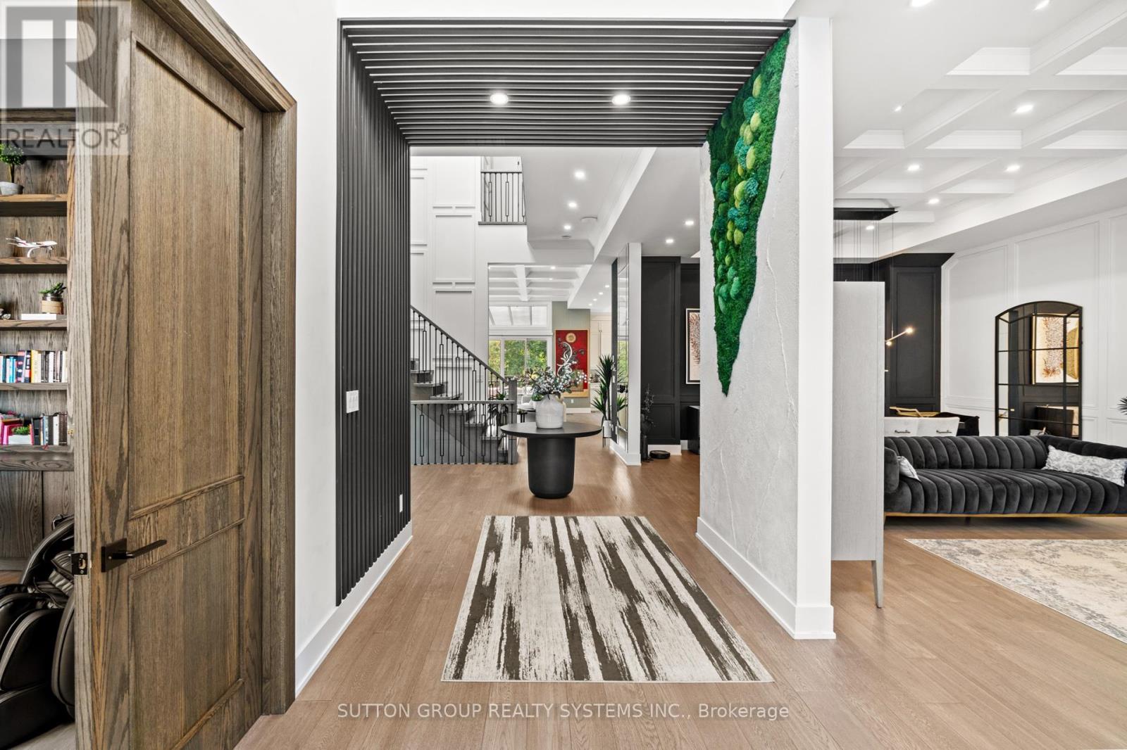 Property at 334 THIRD LINE image 4