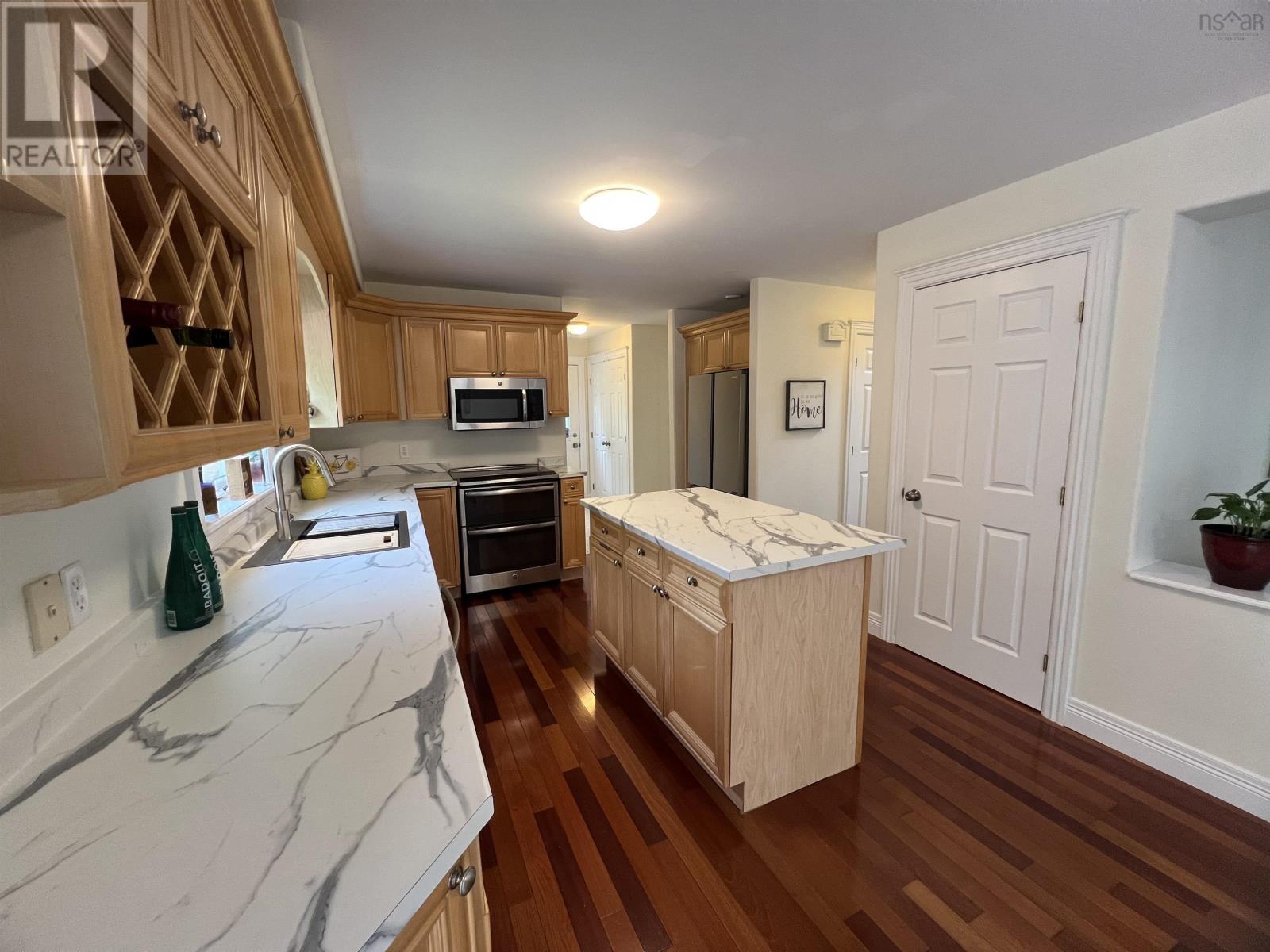 90 Shannonvale Court, Hammonds Plains, Nova Scotia  B4B 1Y5 - Photo 15 - 202518170