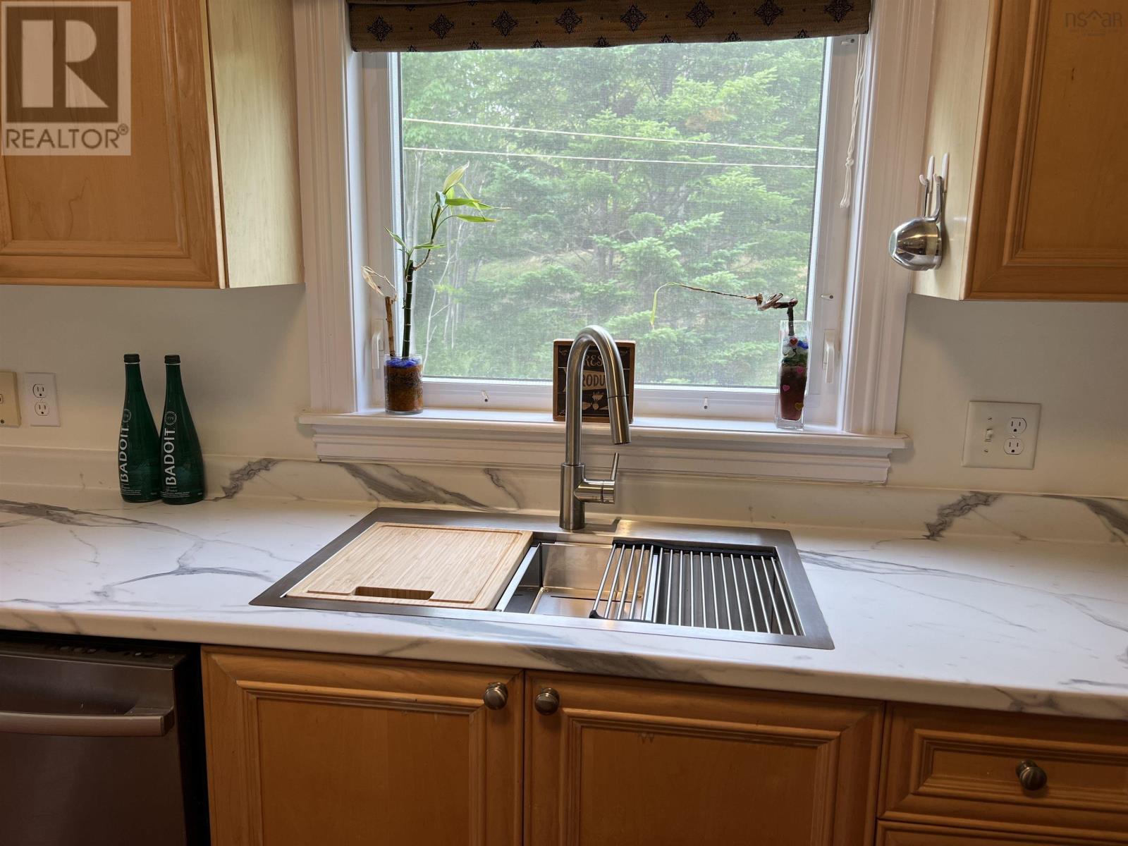 90 Shannonvale Court, Hammonds Plains, Nova Scotia  B4B 1Y5 - Photo 19 - 202518170