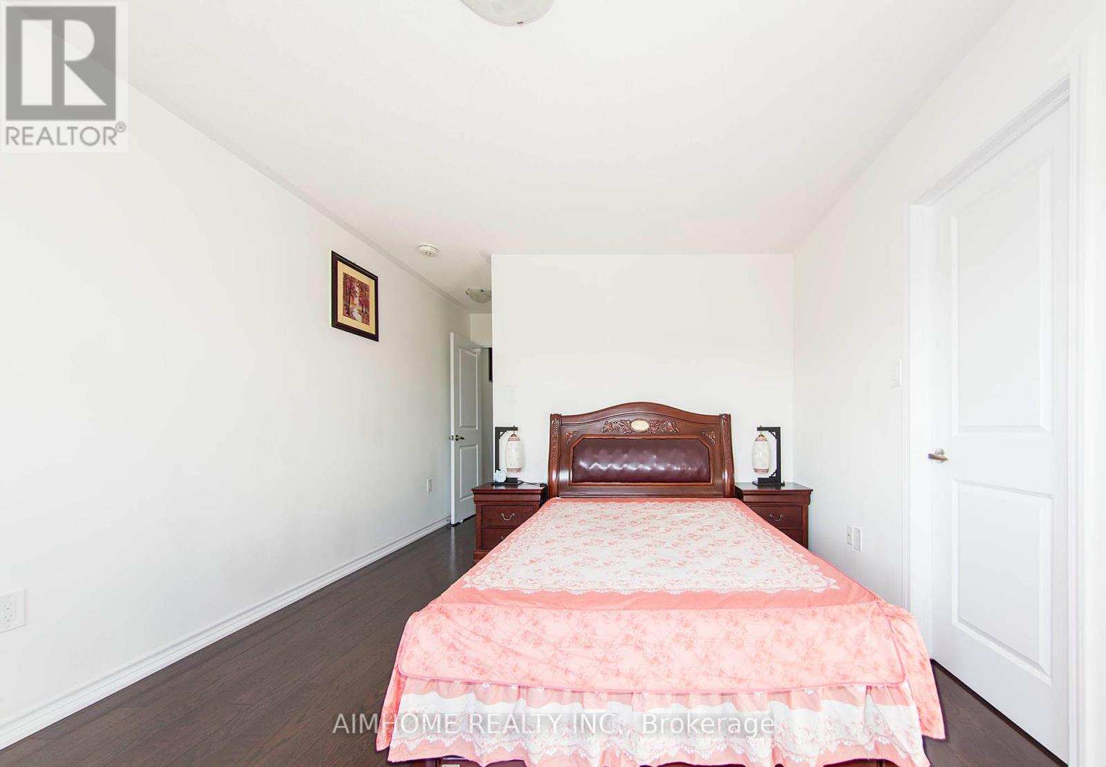 8 Callandar Road, Brampton, Ontario  L7A 4V1 - Photo 13 - W12296732