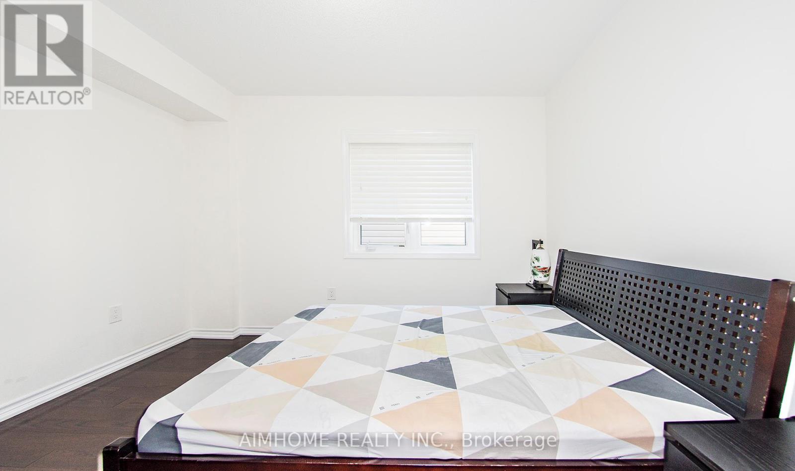 8 Callandar Road, Brampton, Ontario  L7A 4V1 - Photo 19 - W12296732
