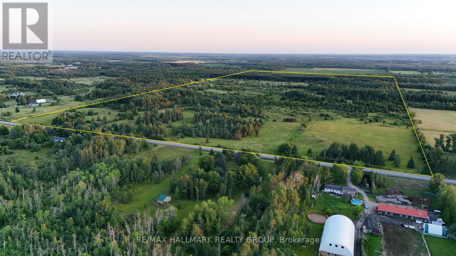 00 Upper Dwyer Hill Road, Ottawa, Ontario  K0A 1B0 - Photo 9 - X12296764