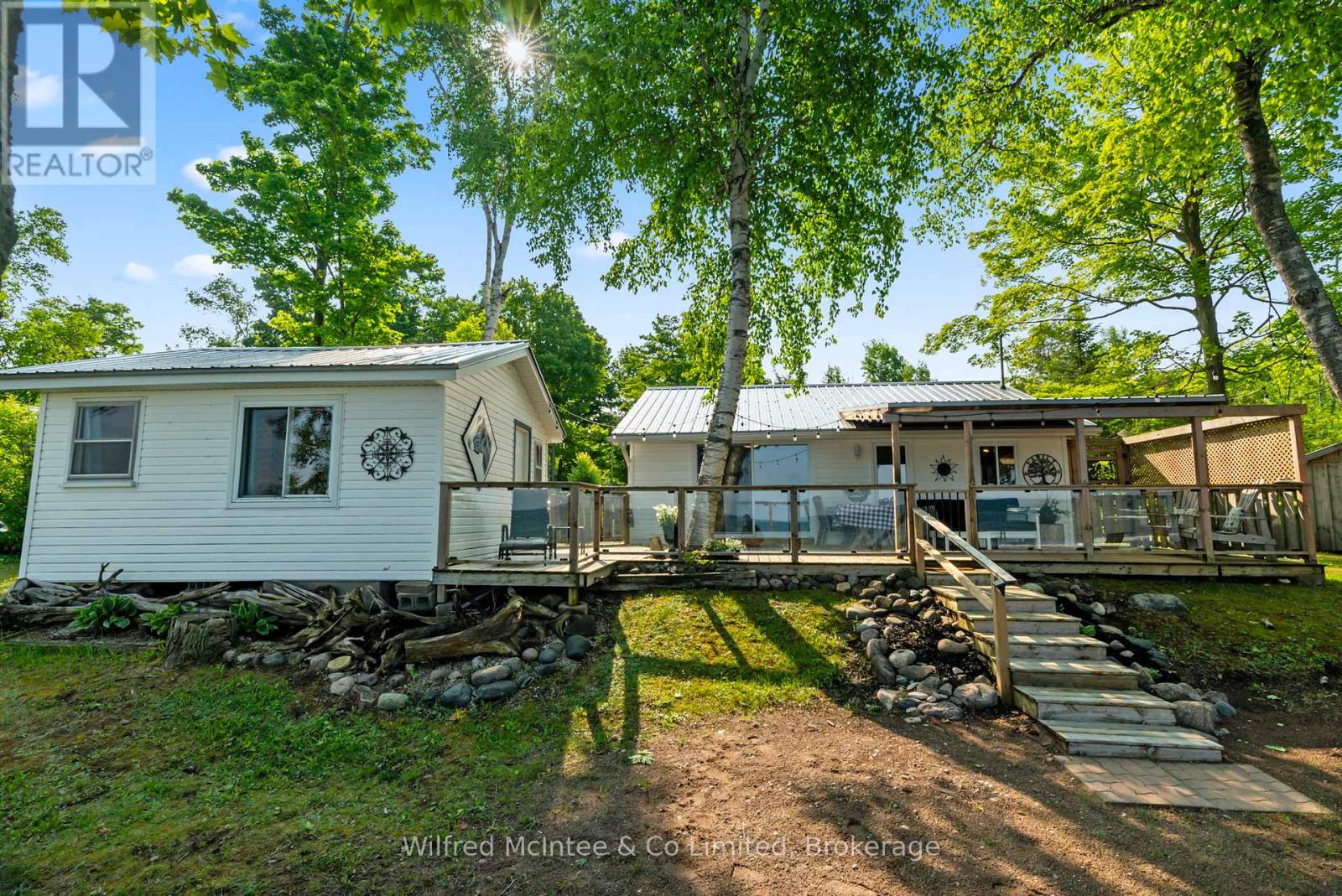 415 Bruce Road 13, Native Leased Lands, Ontario  N0H 2L0 - Photo 42 - X12216030