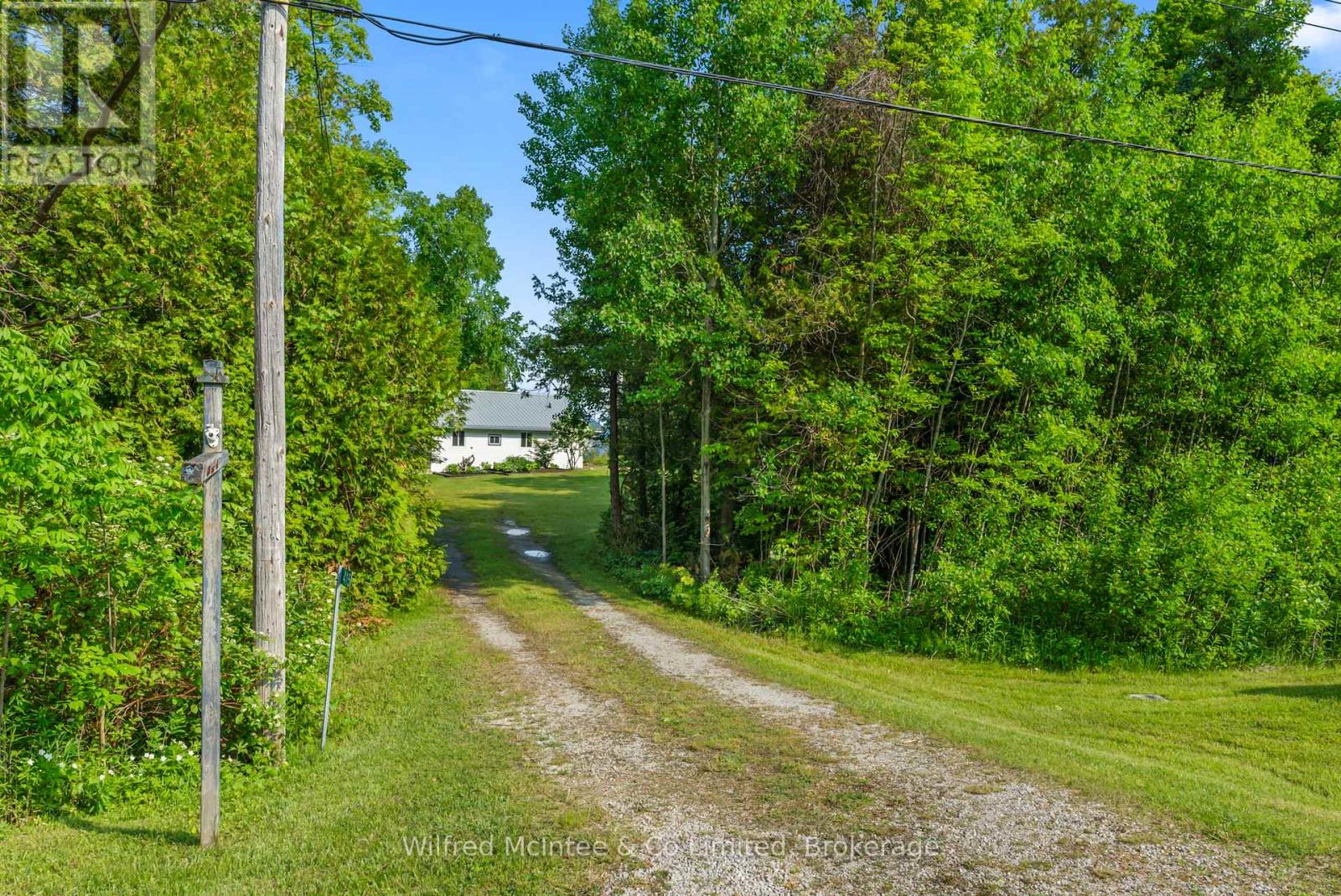 415 Bruce Road 13, Native Leased Lands, Ontario  N0H 2L0 - Photo 6 - X12216030