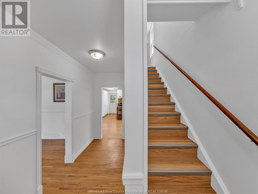 Property at 1164 Elm AVENUE image 4