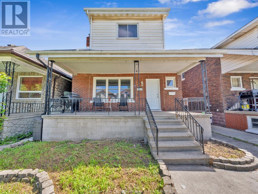Property at 1164 Elm AVENUE image 2