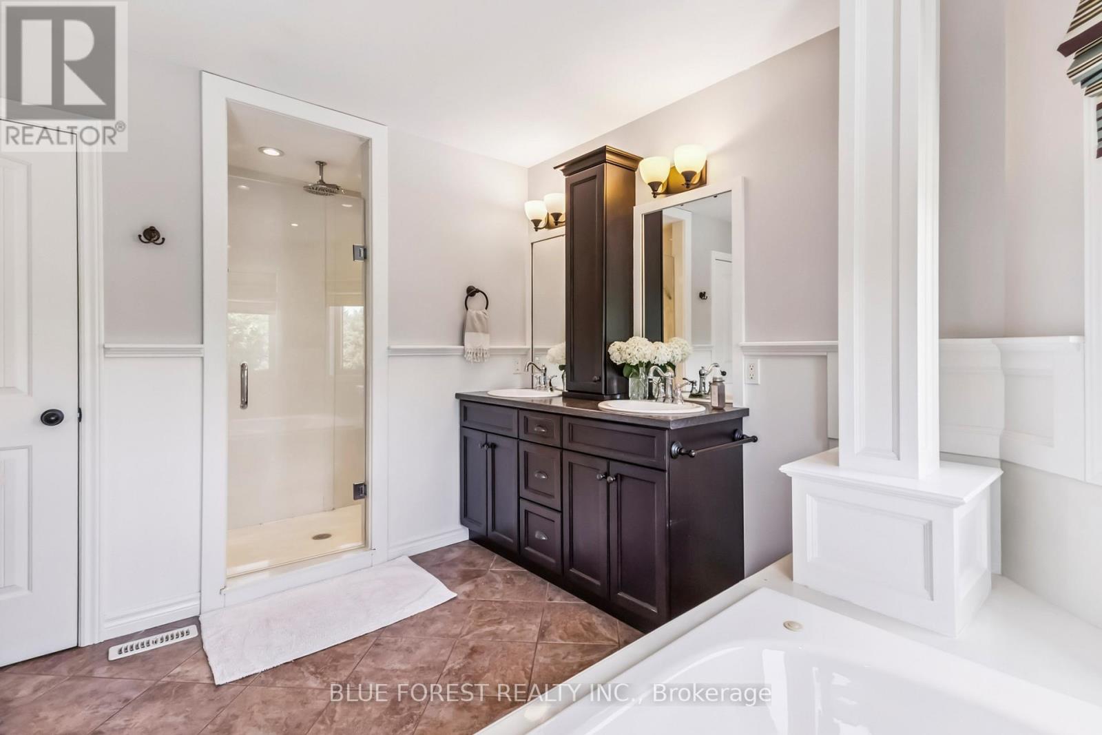 139 Prince Street, Middlesex Centre, Ontario  N0L 1R0 - Photo 21 - X12296788