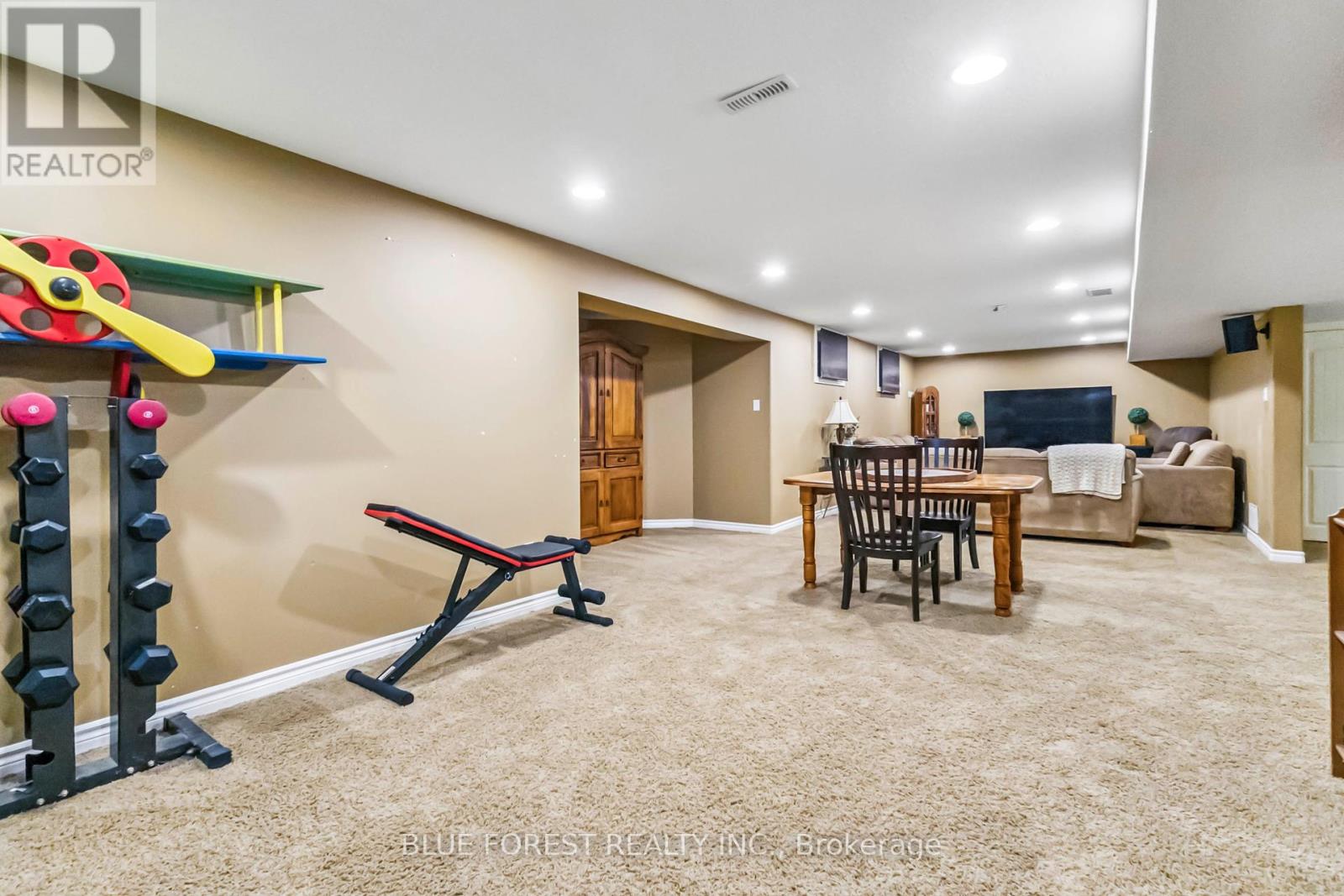 139 Prince Street, Middlesex Centre, Ontario  N0L 1R0 - Photo 23 - X12296788