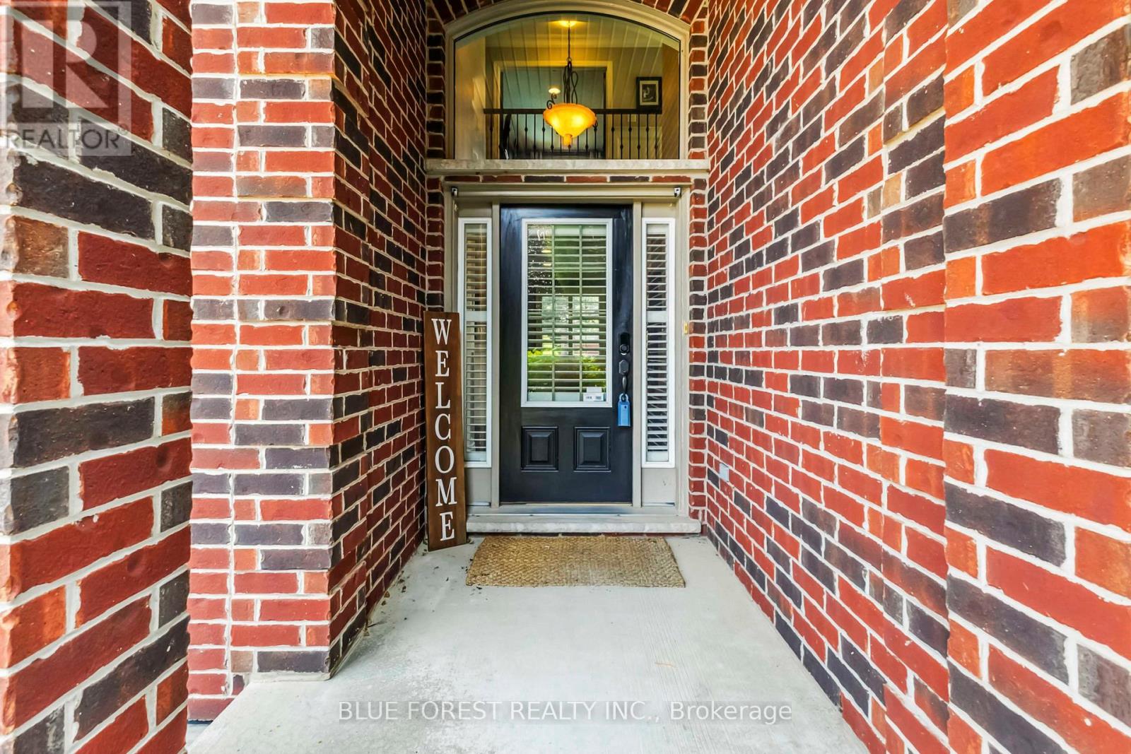 139 Prince Street, Middlesex Centre, Ontario  N0L 1R0 - Photo 4 - X12296788
