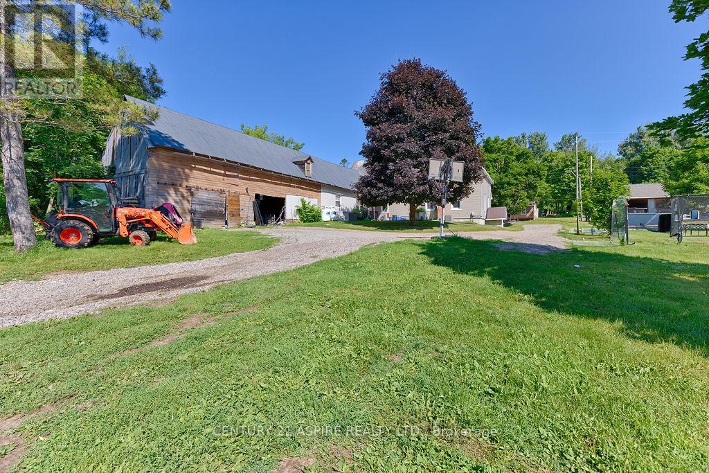 75 Bonnechere Street E, Bonnechere Valley, Ontario  K0J 1T0 - Photo 13 - X12296799