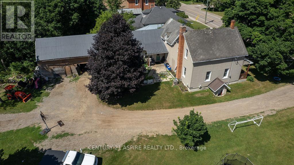 75 Bonnechere Street E, Bonnechere Valley, Ontario  K0J 1T0 - Photo 3 - X12296799