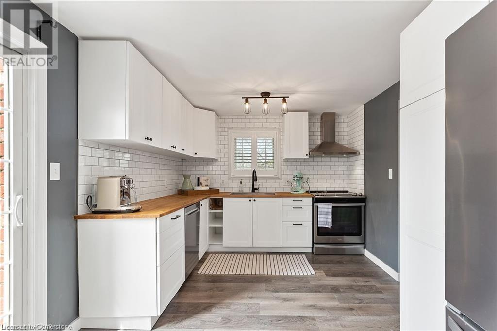 Property at 995 ELGIN Street N image 5