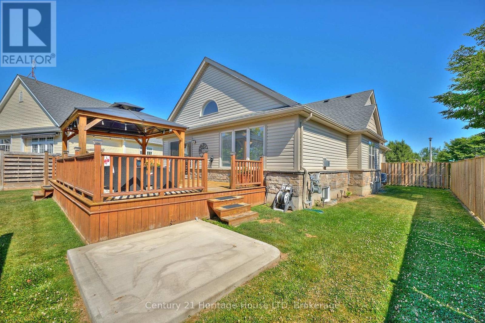 450 Classic Avenue, Welland, Ontario  L3B 0A4 - Photo 23 - X12296808