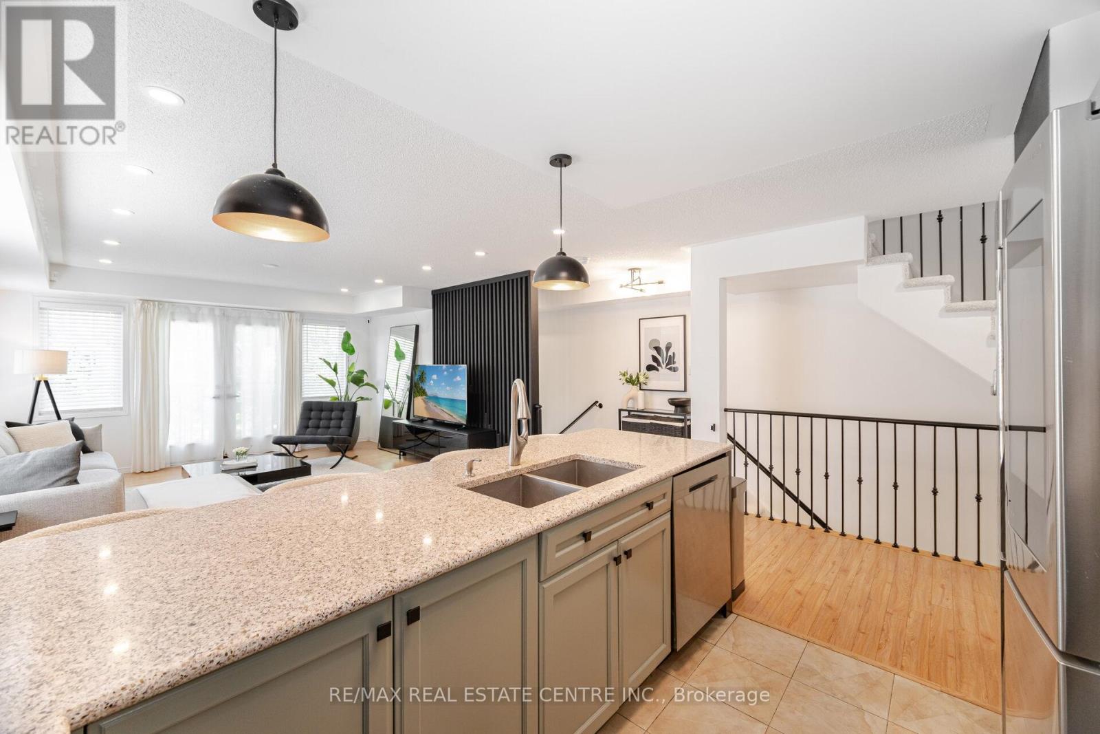 12 - 3070 Thomas Street, Mississauga (Churchill Meadows), Ontario  L5M 0T2 - Photo 15 - W12273743