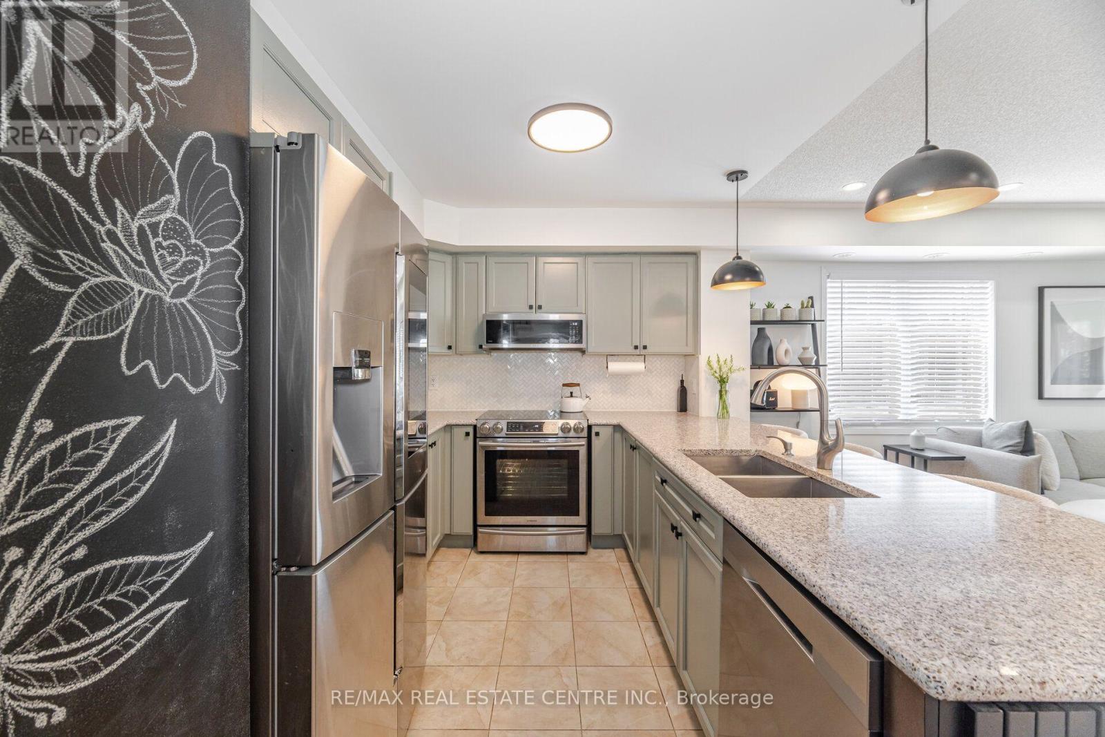 12 - 3070 Thomas Street, Mississauga (Churchill Meadows), Ontario  L5M 0T2 - Photo 13 - W12273743